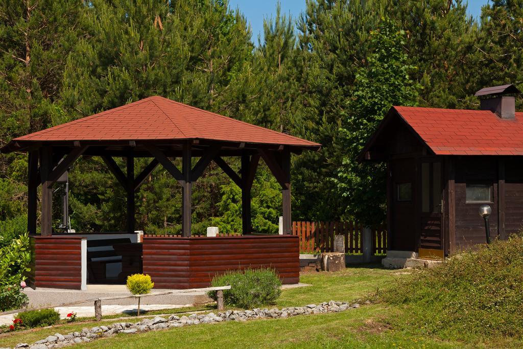 Guesthouse Kovacevic 코레니카 외부 사진