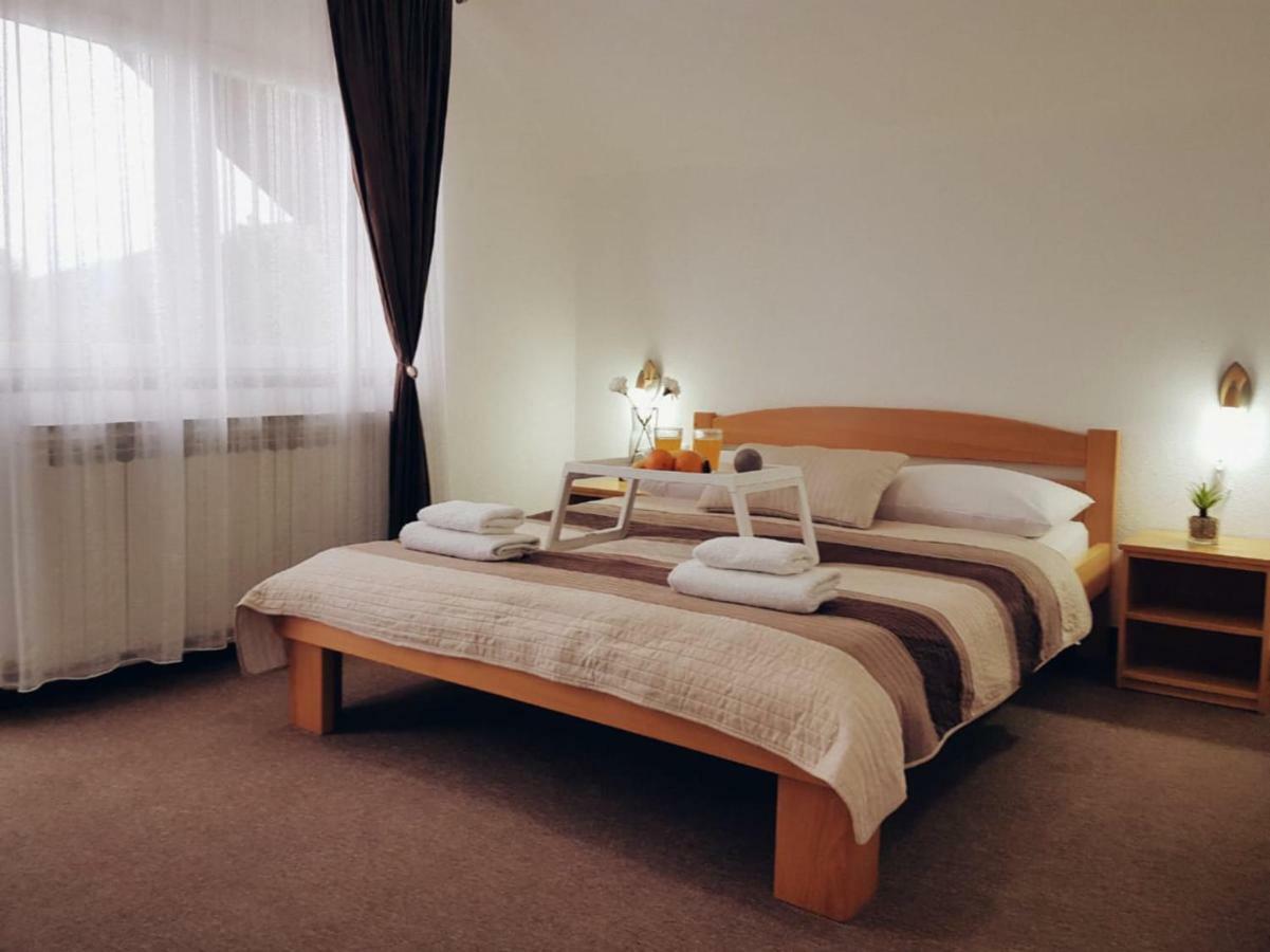 Guesthouse Kovacevic 코레니카 외부 사진